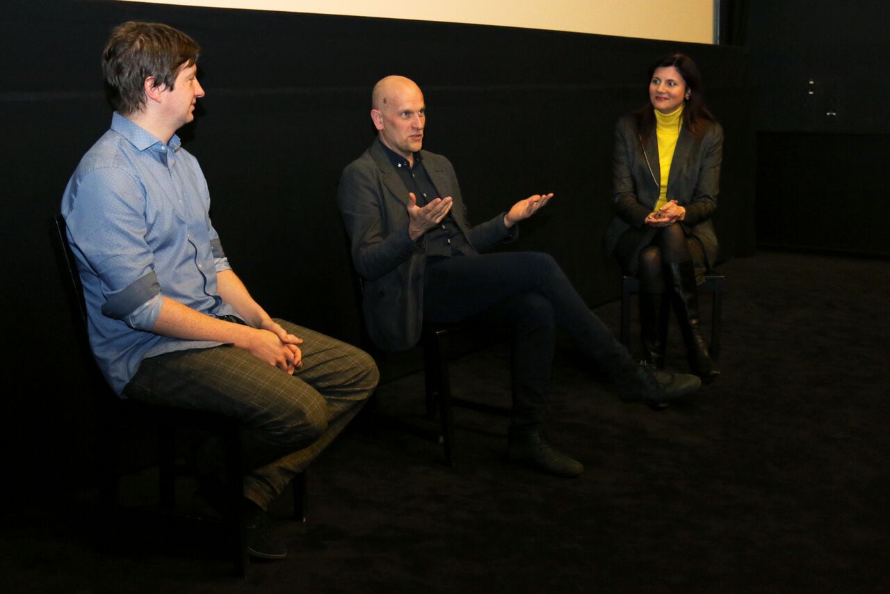 Küsimuste risstules_PR juht Madis Tüür , Produtsent Ivo Felt, EPRA president Aive Hiiepuu