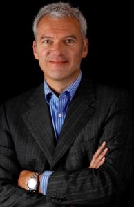 Aasta Suhtekorraldaja 2016 tiitli sai EST-brändikontseptsiooni autor Peter Kentie