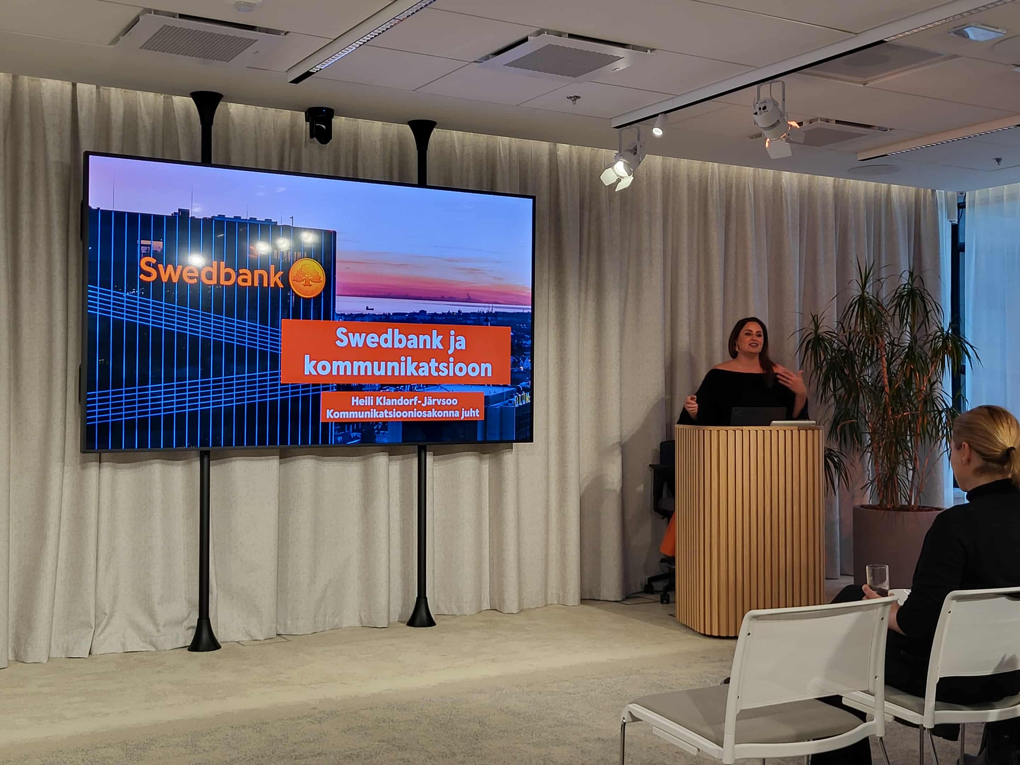 EPRA külastas Swedbanki uut kontorit